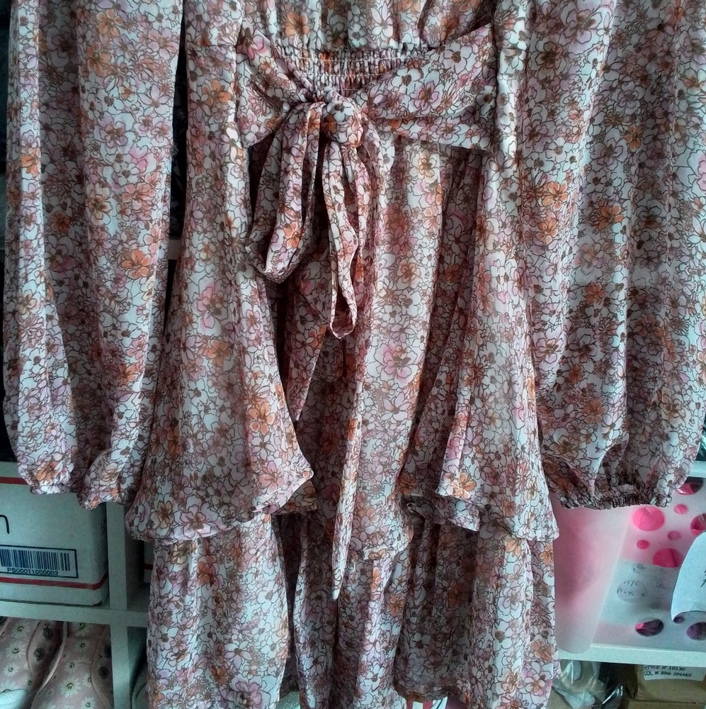 Japna Floral Tiered Long Sleeve Ilk Polyester Dress - Picture 8 of 16